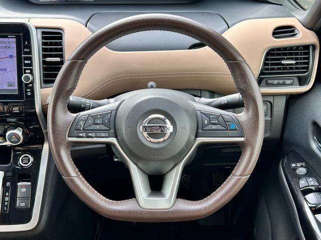 セレナ ハイウイスターＧ　全方位モニターナビ　フリップダウンモニター　衝突被害軽減装置　全方位モニター付きナビ　フリップダウンモニター　両側電動スライドドア　ＬＥＤヘッドライト　オートライト　アダプティブクルーズコントロール　ＥＴＣ　シートヒーター　スマートキー（28枚目）