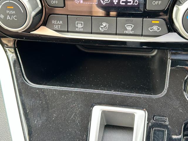 セレナ ハイウイスターＧ　全方位モニターナビ　フリップダウンモニター　衝突被害軽減装置　全方位モニター付きナビ　フリップダウンモニター　両側電動スライドドア　ＬＥＤヘッドライト　オートライト　アダプティブクルーズコントロール　ＥＴＣ　シートヒーター　スマートキー（39枚目）