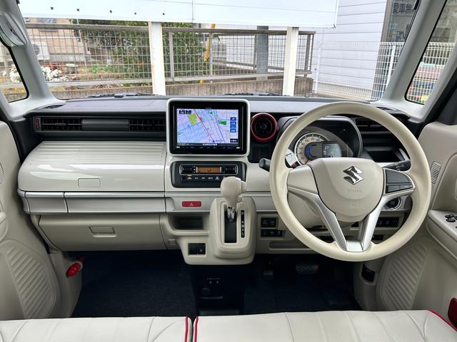 スペーシア ＨＹＢＲＩＤ　Ｘ　３型　衝突被害軽減ブレーキ　リヤパーキングセンサー　ナビゲーション　バックアイカメラ　ドライブレコーダー　ＥＴＣ　オートライト　シートヒーター　後席両側パワースライドドア　スマートキー（3枚目）