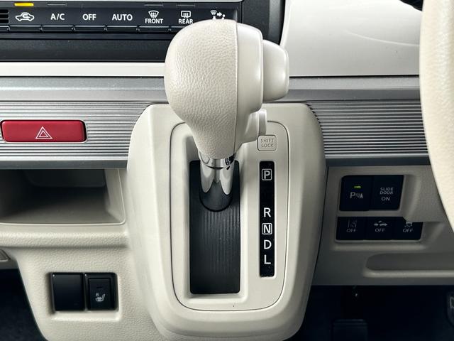 スペーシア ＨＹＢＲＩＤ　Ｘ　３型　衝突被害軽減ブレーキ　リヤパーキングセンサー　ナビゲーション　バックアイカメラ　ドライブレコーダー　ＥＴＣ　オートライト　シートヒーター　後席両側パワースライドドア　スマートキー（7枚目）