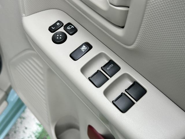 スペーシア ＨＹＢＲＩＤ　Ｘ　３型　衝突被害軽減ブレーキ　リヤパーキングセンサー　ナビゲーション　バックアイカメラ　ドライブレコーダー　ＥＴＣ　オートライト　シートヒーター　後席両側パワースライドドア　スマートキー（23枚目）