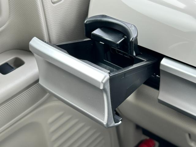 スペーシア ＨＹＢＲＩＤ　Ｘ　３型　衝突被害軽減ブレーキ　リヤパーキングセンサー　ナビゲーション　バックアイカメラ　ドライブレコーダー　ＥＴＣ　オートライト　シートヒーター　後席両側パワースライドドア　スマートキー（59枚目）