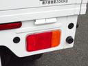 ＫＣエアコン・パワステ　７型　衝突被害軽減装置　４ＷＤ　５速マニュアル　デュアルカメラブレーキサポート　リアパーキングセンサー　エアコン　パワステ　ＡＭ／ＦＭラジオ　オートライト（9枚目）