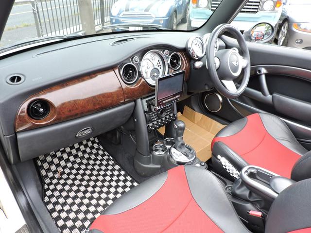 ＭＩＮＩ クーパーＳ　コンバーチブル　電動オープン動作確認済　スーパーチャージャー　純正アルミ　ＨＩＤ　キーレス　社外テール　ＨＤＤナビ　ＣＤ　ＤＶＤ再生　バックカメラ　記録簿平成２１年２３年２５年２７年２９年令和１年３年５年（47枚目）