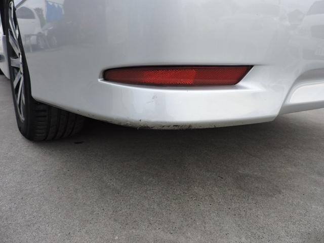 エルグランド ２５０ハイウェイスター　スマートキー　両側パワースライドドア　２２５／５５／１８社外アルミ　タイヤ５分山　ＥＴＣ　前後クリアランスソナー　ＨＤＤナビ　ＣＤ　ＤＶＤ再生　地デジフルセグ　フリップダウンモニター　バックカメラ（10枚目）