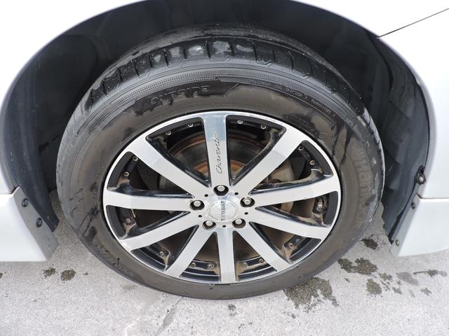 エルグランド ２５０ハイウェイスター　スマートキー　両側パワースライドドア　２２５／５５／１８社外アルミ　タイヤ５分山　ＥＴＣ　前後クリアランスソナー　ＨＤＤナビ　ＣＤ　ＤＶＤ再生　地デジフルセグ　フリップダウンモニター　バックカメラ（29枚目）