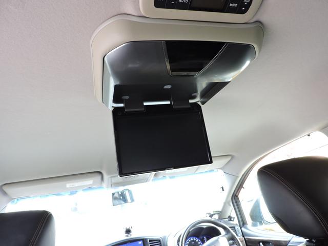 エルグランド ２５０ハイウェイスター　スマートキー　両側パワースライドドア　２２５／５５／１８社外アルミ　タイヤ５分山　ＥＴＣ　前後クリアランスソナー　ＨＤＤナビ　ＣＤ　ＤＶＤ再生　地デジフルセグ　フリップダウンモニター　バックカメラ（50枚目）