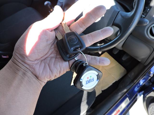 ニューパンダ 100HP タイミングベルト交換 マニュアル6速 CD USB入力 ETC 195/50/15純正アルミホイールタイヤ5分山 スタッドレスタイヤセット7分山あり 取説 キーレス キー2本(44枚目)