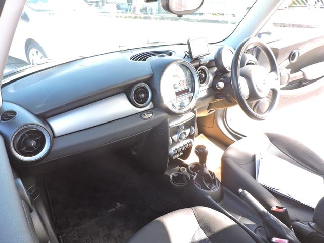 MINI ワン 1400CC タイミングチェーン 車検令和9年5月13日 ETC ポータブルナビ地デジワンセグ CD キーレス 195/55/16タイヤ7分山 ATオイル交換 ドライブレコーダー(36枚目)