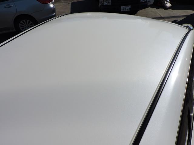 リーフ Ｓ　１２セグメント満充電時１４１キロ表示　スマートキー２個　ステアリングヒーター　シートヒーター　ＳＤナビ　ＣＤ　ブルートゥースオーディオ　２０５／５５／１６フロントタイヤ２本交換（11枚目）