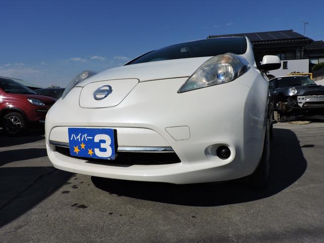 リーフ Ｓ　１２セグメント満充電時１４１キロ表示　スマートキー２個　ステアリングヒーター　シートヒーター　ＳＤナビ　ＣＤ　ブルートゥースオーディオ　２０５／５５／１６フロントタイヤ２本交換（15枚目）