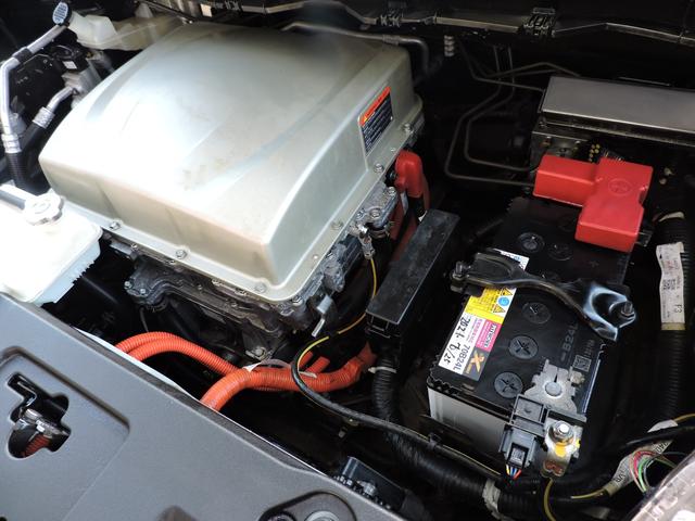 リーフ X(30kwh) 9セグメント満充電時139キロ スマートキー2個 ETC ステアリングヒーター シートヒーター SDナビ DVD再生 ブルートゥースオーディオ バックカメラ(23枚目)