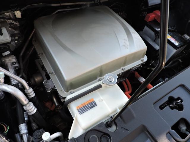 リーフ X(30kwh) 9セグメント満充電時139キロ スマートキー2個 ETC ステアリングヒーター シートヒーター SDナビ DVD再生 ブルートゥースオーディオ バックカメラ(25枚目)