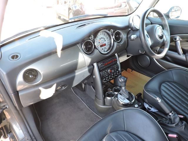 ＭＩＮＩ クーパーＳ　スーパーチャージャー　オートマ　革シート　シートヒーター　ＥＴＣ　ＣＤ　天井張り替え済　ＡＴオイル交換　ＡＴオイルストレーナー交換（33枚目）