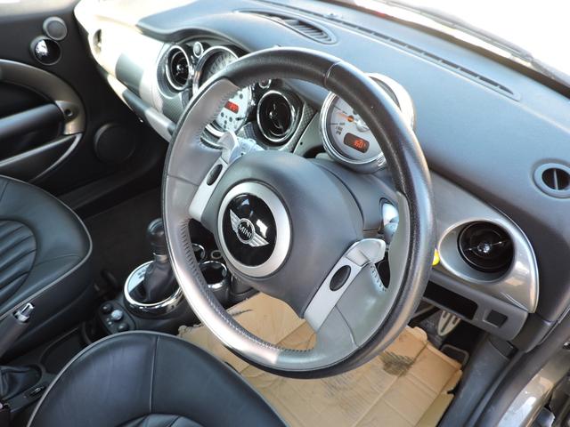 ＭＩＮＩ クーパーＳ　スーパーチャージャー　オートマ　革シート　シートヒーター　ＥＴＣ　ＣＤ　天井張り替え済　ＡＴオイル交換　ＡＴオイルストレーナー交換（35枚目）