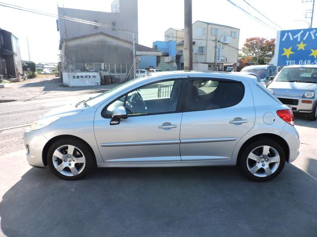 �l�C�̒�ԃJ���[�ł��o�}���I�����ăo�b�`������܂��I