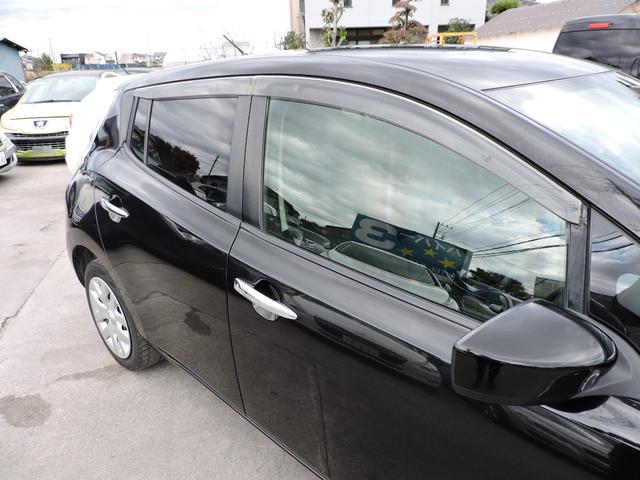 細かい箇所もしっかり磨かせていただきます！