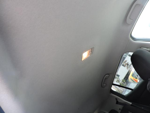 天井大きなダメージなくグッドですよ！