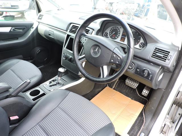 Ｂクラス Ｂ１７０　キーレス　取説　ＥＴＣ　純正１７インチアルミ　タイヤ交換（41枚目）