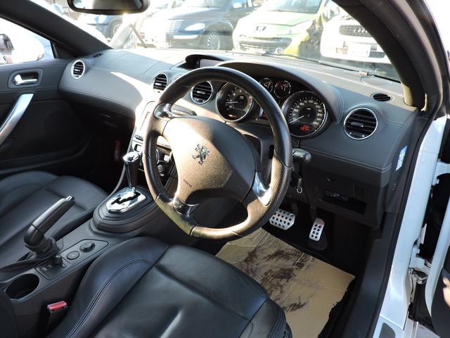 ＲＣＺ ベースグレード　ターボ　ＨＤＤナビ　ＤＶＤ再生　バックカメラ　ＢＴオーディオ　地デジフルセグ　パワーシート　シートヒーター　キーレス　２２５／４５／１８　タイヤ６分山（35枚目）