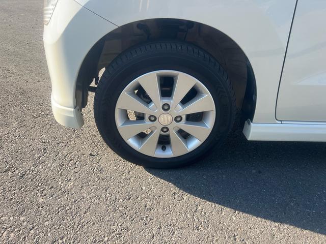 ワゴンＲ ＦＸリミテッドＩＩ　スマートキー　プッシュスタート　パナソニックナビ　テレビ　Ｂｌｕｅｔｏｏｔｈオーディオ　純正１４インチ　アルミ　走行３万キロ台（23枚目）