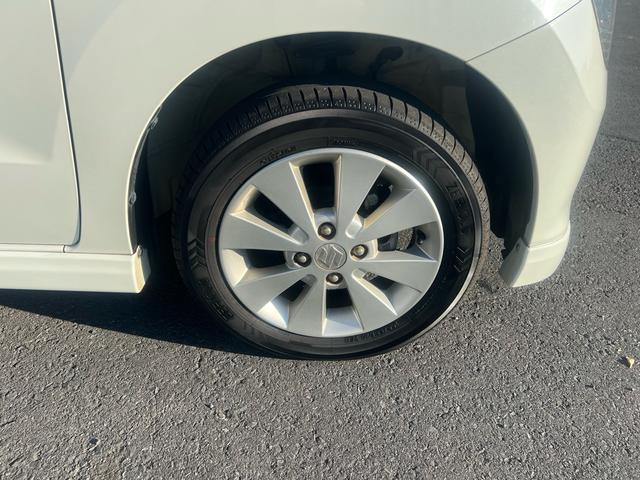 ワゴンＲ ＦＸリミテッドＩＩ　スマートキー　プッシュスタート　パナソニックナビ　テレビ　Ｂｌｕｅｔｏｏｔｈオーディオ　純正１４インチ　アルミ　走行３万キロ台（26枚目）