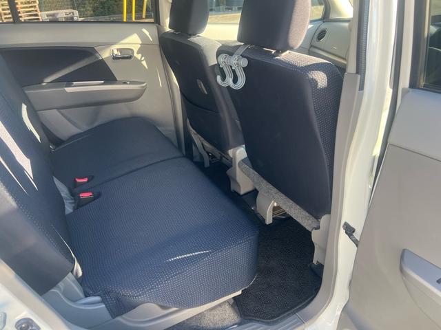 ワゴンＲ ＦＸリミテッドＩＩ　スマートキー　プッシュスタート　パナソニックナビ　テレビ　Ｂｌｕｅｔｏｏｔｈオーディオ　純正１４インチ　アルミ　走行３万キロ台（31枚目）