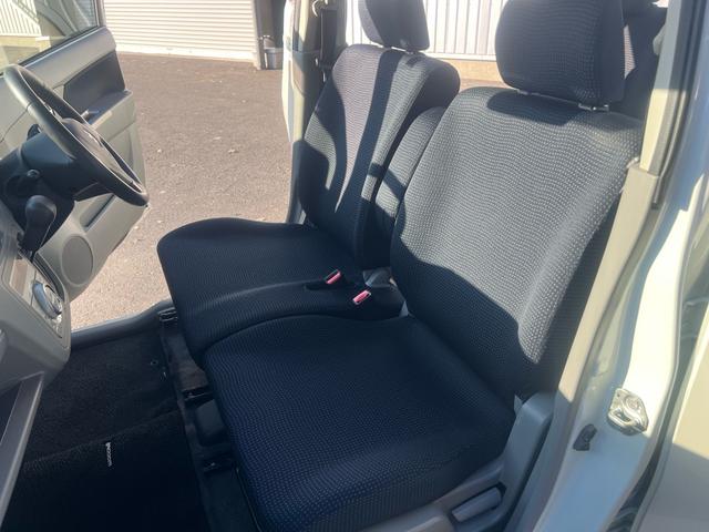 ワゴンＲ ＦＸリミテッドＩＩ　スマートキー　プッシュスタート　パナソニックナビ　テレビ　Ｂｌｕｅｔｏｏｔｈオーディオ　純正１４インチ　アルミ　走行３万キロ台（34枚目）