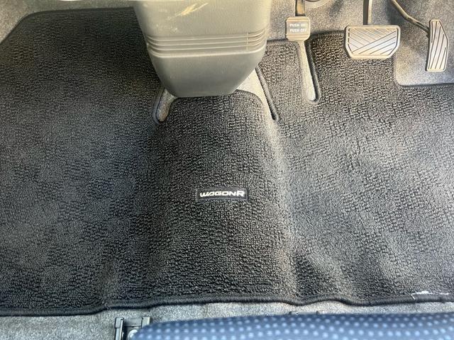 ワゴンＲ ＦＸリミテッドＩＩ　スマートキー　プッシュスタート　パナソニックナビ　テレビ　Ｂｌｕｅｔｏｏｔｈオーディオ　純正１４インチ　アルミ　走行３万キロ台（52枚目）