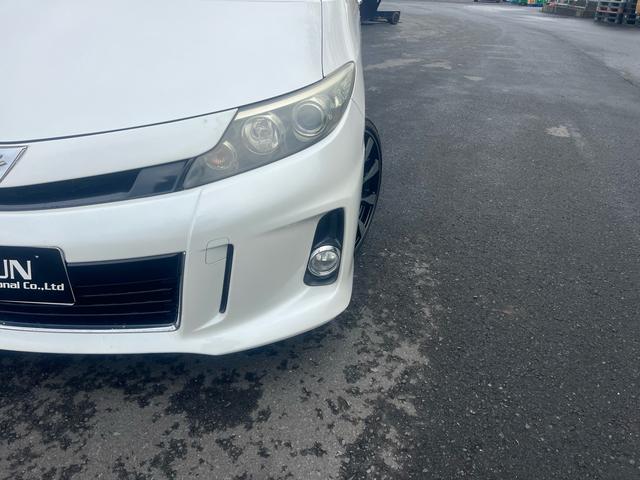 エスティマ アエラス　プレミアムエディション　スマートキー　プッシュスタート　両側パワースライドドア　　純正ナビ　ＴＶ　バックカメラ　ハーフレザーシート　車高調　２０インチアルミドライブレコーダー　走行無制限一年保証（4枚目）