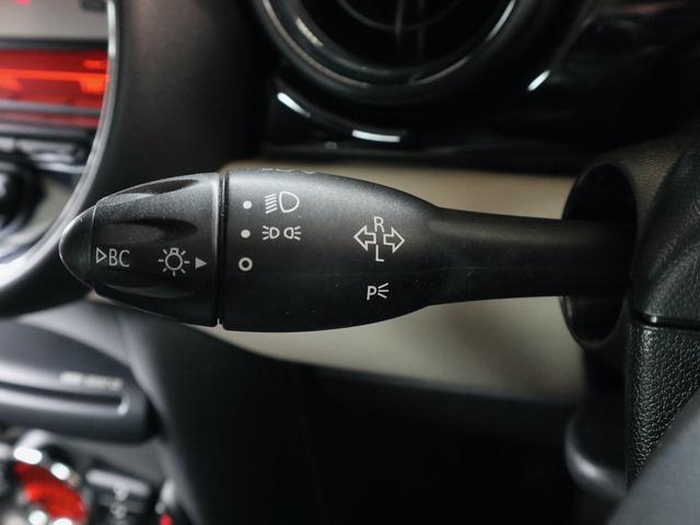 ＭＩＮＩ クーパー　Ｒ５６型　３ドア　ミニクーパー　オートエアコン　パワステ　パワーウインド　ＡＢＳ　エアバック　キーレス　純正１５インチアルミ　フォグランプ（22枚目）