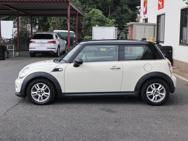 ＭＩＮＩ クーパー　Ｒ５６型　３ドア　ミニクーパー　オートエアコン　パワステ　パワーウインド　ＡＢＳ　エアバック　キーレス　純正１５インチアルミ　フォグランプ（47枚目）