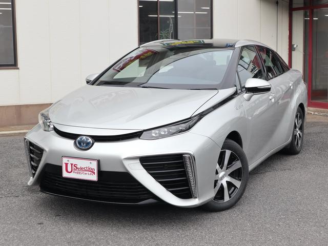 ＭＩＲＡＩ ベースグレード　水素自動車　純正ＳＤナビ　ＣＤ／ＤＶＤ／Ｂｌｕｅｔｏｏｔｈ／ＴＶ再生　バックカメラ　ＥＴＣ　スマートキー　レーダークルコン　黒革シート　全席シートヒーター　ステアリングヒーター　ＬＥＤヘッドライト（5枚目）