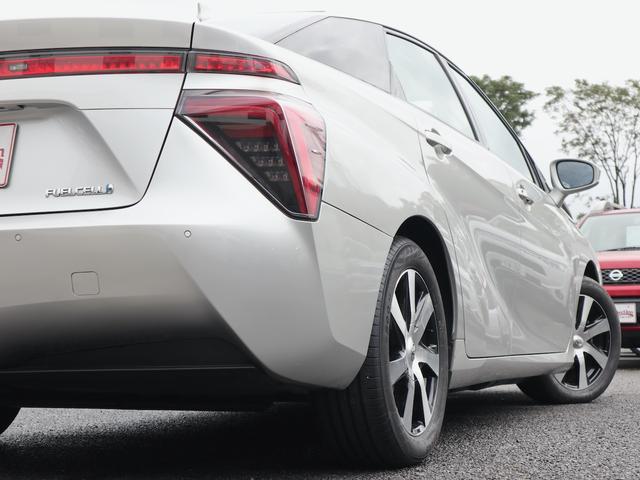 ＭＩＲＡＩ ベースグレード　水素自動車　純正ＳＤナビ　ＣＤ／ＤＶＤ／Ｂｌｕｅｔｏｏｔｈ／ＴＶ再生　バックカメラ　ＥＴＣ　スマートキー　レーダークルコン　黒革シート　全席シートヒーター　ステアリングヒーター　ＬＥＤヘッドライト（57枚目）