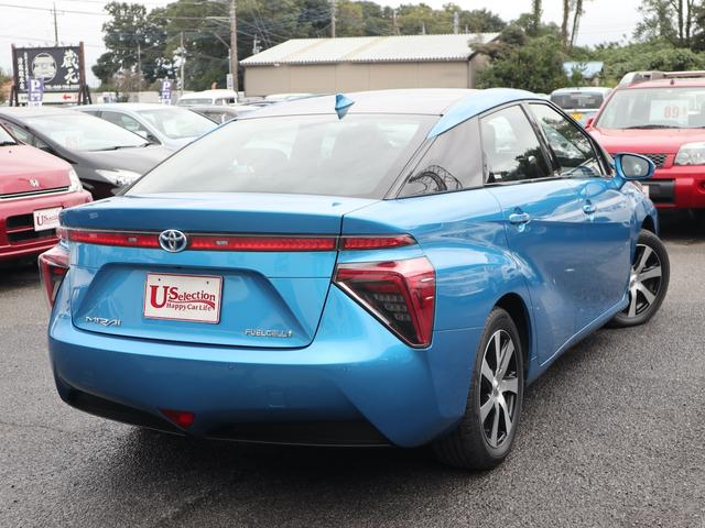 ＭＩＲＡＩ ベースグレード　水素自動車　純正ＳＤナビ　ＣＤ／ＤＶＤ／Ｂｌｕｅｔｏｏｔｈ／ＴＶ再生　バックカメラ　ＥＴＣ　スマートキー　レーダークルコン　黒革シート　全席シートヒーター　ステアリングヒーター　ＬＥＤヘッドライト（7枚目）