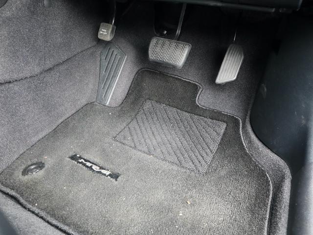 ＭＩＲＡＩ ベースグレード　水素自動車　純正ＳＤナビ　ＣＤ／ＤＶＤ／Ｂｌｕｅｔｏｏｔｈ／ＴＶ再生　バックカメラ　ＥＴＣ　スマートキー　レーダークルコン　黒革シート　全席シートヒーター　ステアリングヒーター　ＬＥＤヘッドライト（36枚目）