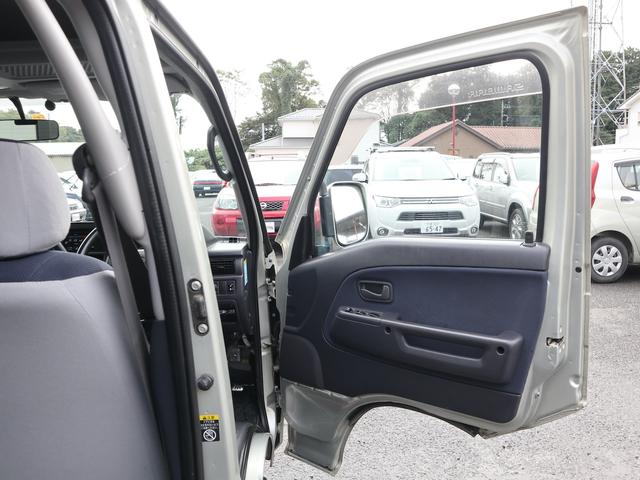 サンバーディアス ディアス　スーパーチャージャー　最終後期型　両側スライドドア　前席パワーウインド　パワステ　エアコン　エアバック　フルフラットシート　キーレス　ＥＴＣ　４気筒エンジン　スーパーチャージャー（36枚目）