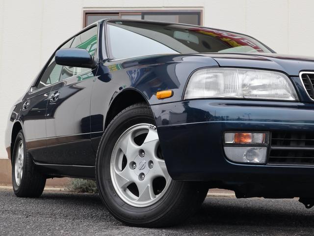 NISSAN LAUREL 25CLUB S