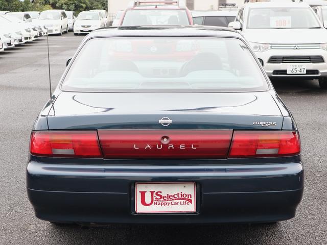 NISSAN LAUREL 25CLUB S