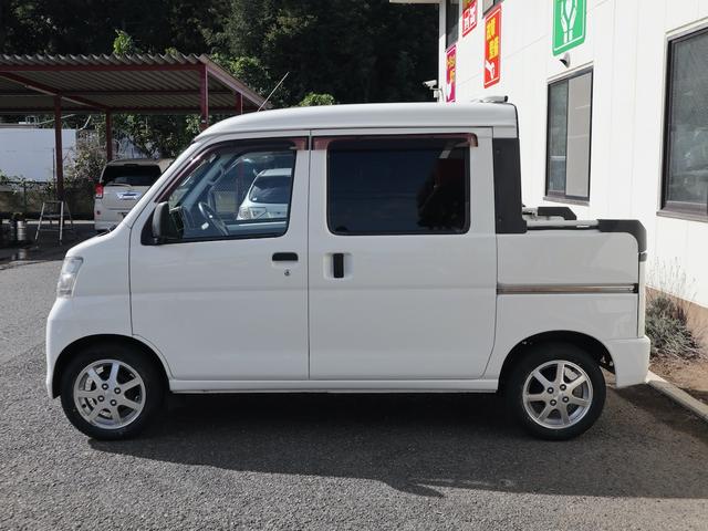 ハイゼットカーゴ デッキバン 5速MT 4WD エアコン パワステ ドアバイザー 純正流用14インチアルミ 夏タイヤ4本新品 スタッドレスタイヤ積込 車検記録簿 軽トラ(43枚目)