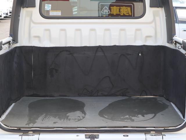 ハイゼットカーゴ デッキバン 5速MT 4WD エアコン パワステ ドアバイザー 純正流用14インチアルミ 夏タイヤ4本新品 スタッドレスタイヤ積込 車検記録簿 軽トラ(46枚目)