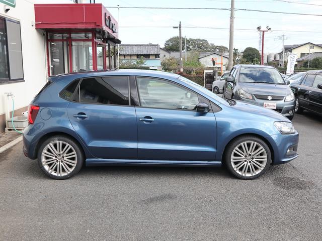 VOLKSWAGEN POLO BLUE GT
