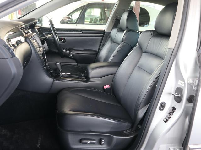 TOYOTA CROWN ATHLETE PREMIUM EDITION