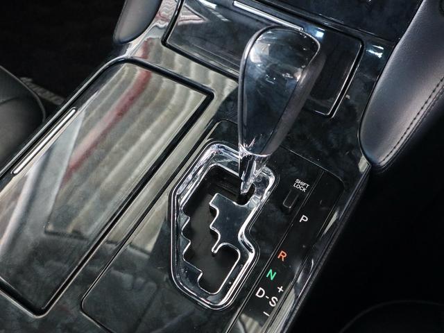 TOYOTA CROWN ATHLETE PREMIUM EDITION