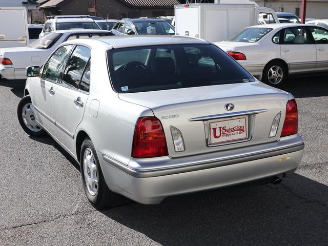 TOYOTA PROGRES NC300 WALNUT PACKAGE