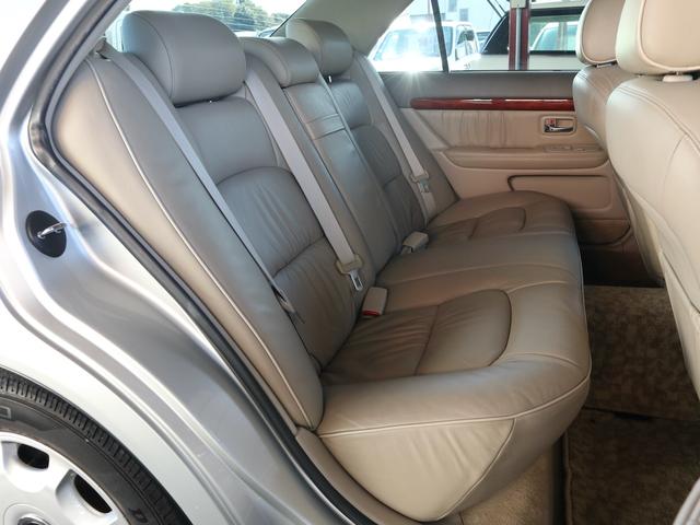 TOYOTA PROGRES NC300 WALNUT PACKAGE