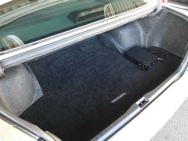 TOYOTA PROGRES NC300 WALNUT PACKAGE