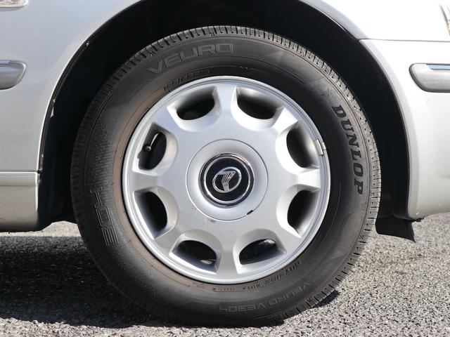TOYOTA PROGRES NC300 WALNUT PACKAGE