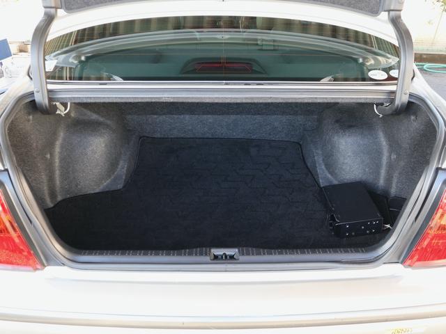 TOYOTA PROGRES NC300 WALNUT PACKAGE