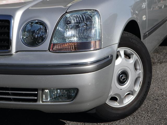 TOYOTA PROGRES NC300 WALNUT PACKAGE